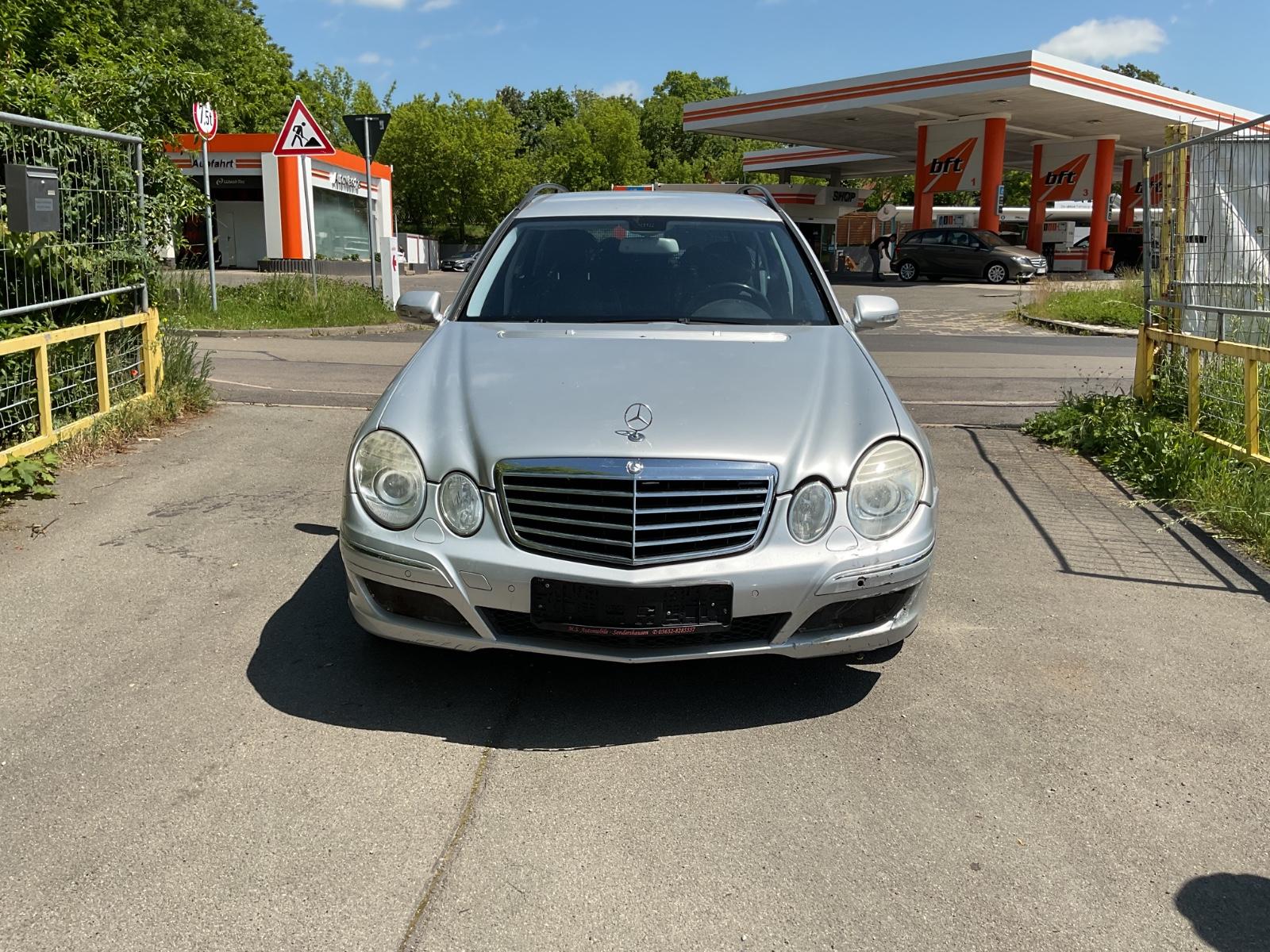 Mercedes-Benz E 200 KOMPRESSOR T AVANTGARDE