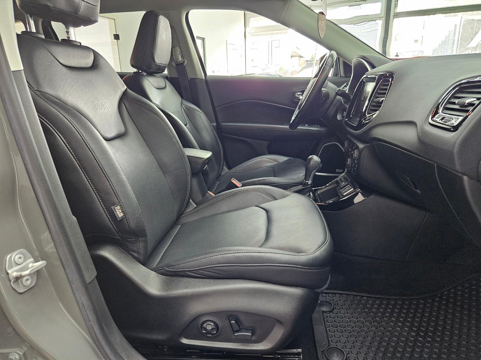 Jeep Compass 1.3 T-GDI Limited FWD, Kamera, ACC,WintP