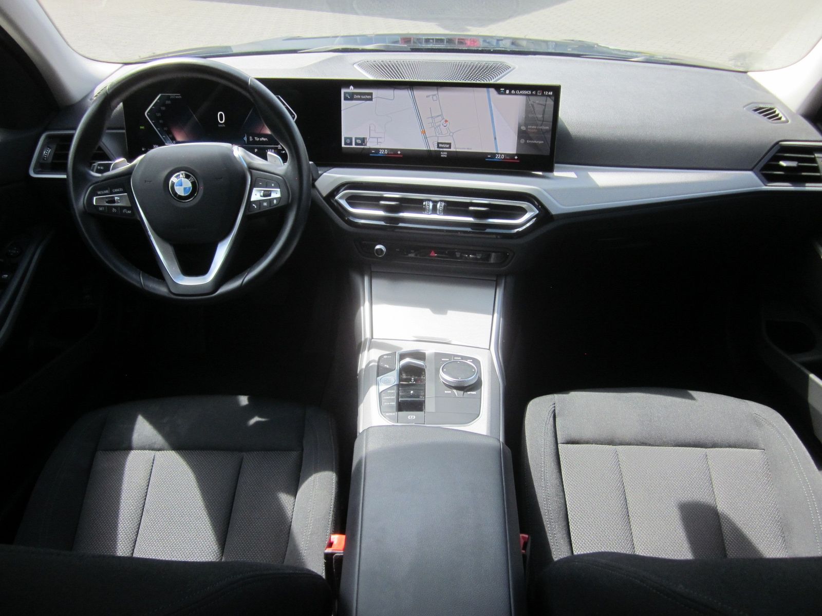 BMW 318d TOURING AUT LC PLUS KOMFORTZG GRA PDC DAB E foto 13