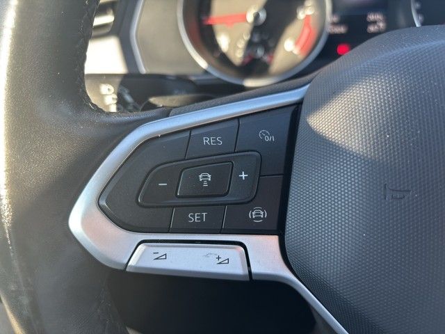 Passat Variant TDI Business Navi AHK ACC LED
