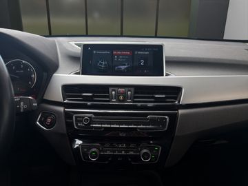 BMW X1 - 11