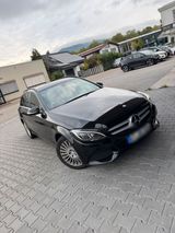 Mercedes-Benz Mercedes c220d 7 gang tüv 2027 wie neu - : Kombi, Mercedes W202