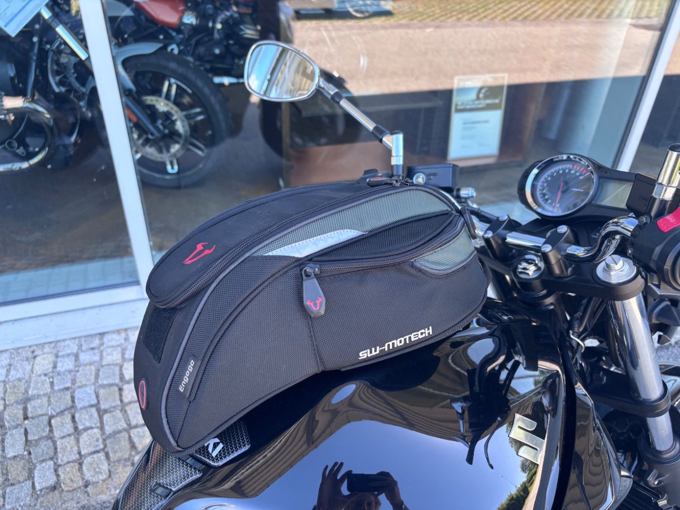 Fahrzeugabbildung Suzuki GSF 1250 A