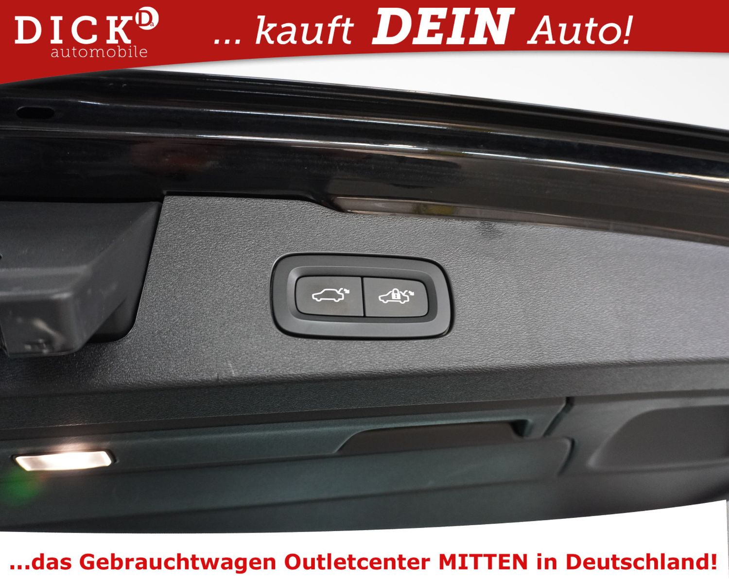 Fahrzeugabbildung Volvo V60 B4 Momen Pro STDHZ+LEDER+KAM+AHK+ACC+H&K+ACC