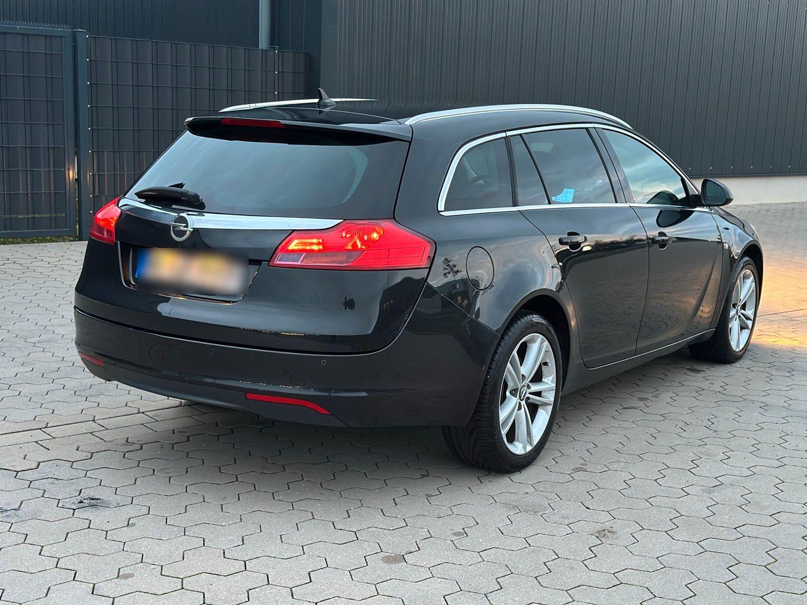 Opel Insignia 2011 — photo 5