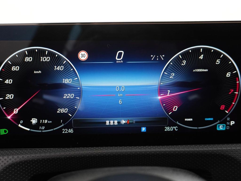 Mercedes-Benz A 180 Star Edition AMG Line | Panorama - Schiebe