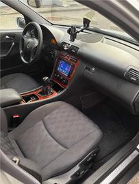 صورة 6 لـ 2001 Mercedes-BENZ C 180