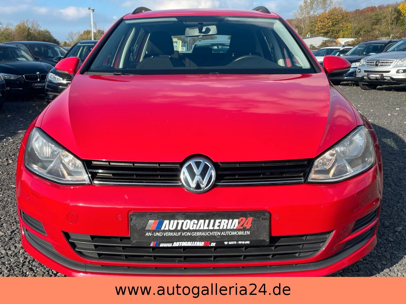 Fahrzeugabbildung Volkswagen Golf VII 1.6 TDI Trendline BMT Navi Tempomat PDC