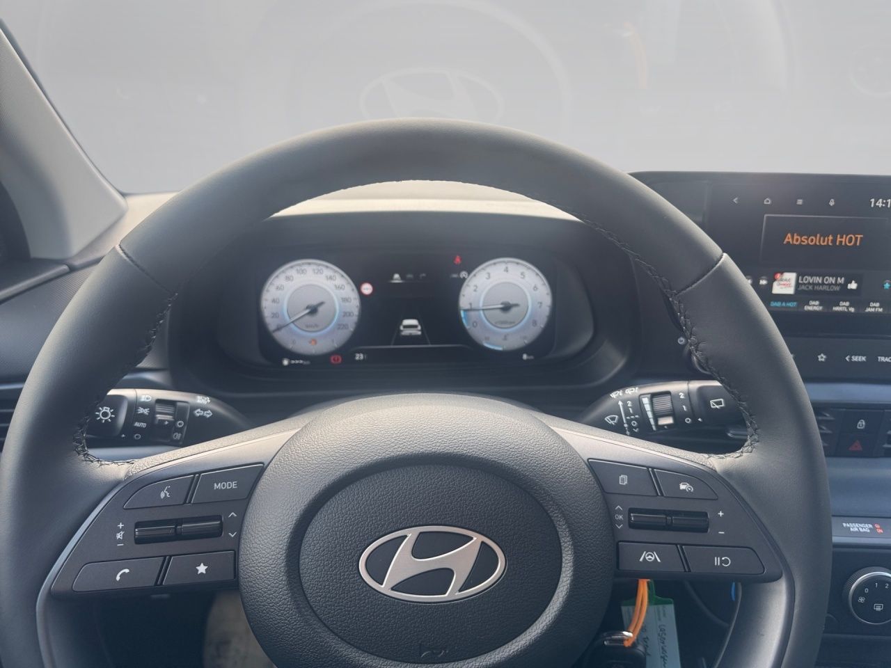 Fahrzeugabbildung Hyundai i20 TREND *BOSE*SOUNDPAKET* Fernlichtass. Kam.