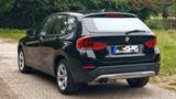 BMW Top gepflegt, neue HU, Navi & Panoramadach - BMW X1 in Mönchengladbach