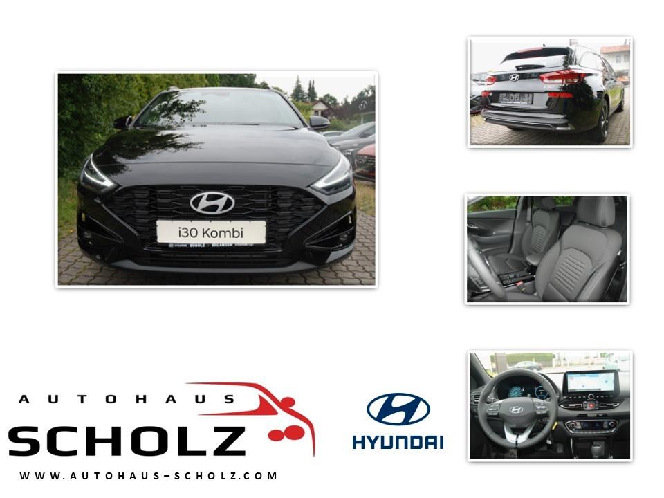 Hyundai i30 CW 1.5 T-GDI DCT Hybrid Advantage Pano