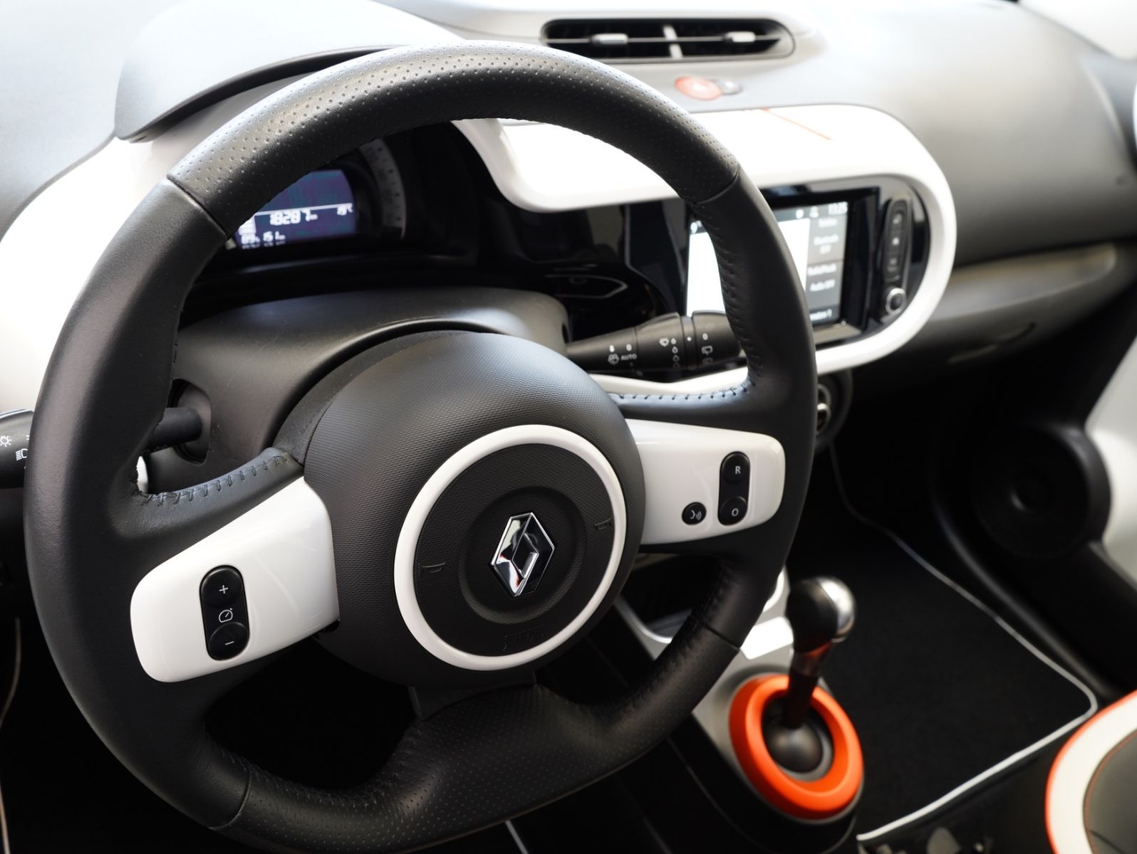 Fahrzeugabbildung Renault Twingo Vibes Electric