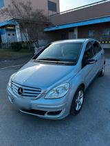 Mercedes-Benz Mercedes Benz B- Klassen 180cdi Sport Tourer - Mercedes-Benz Klassen