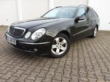 Mercedes-Benz E 320 4MATIC T AVANTGARDE Avantgarde Scheckheft  - Mercedes-Benz E 320: T