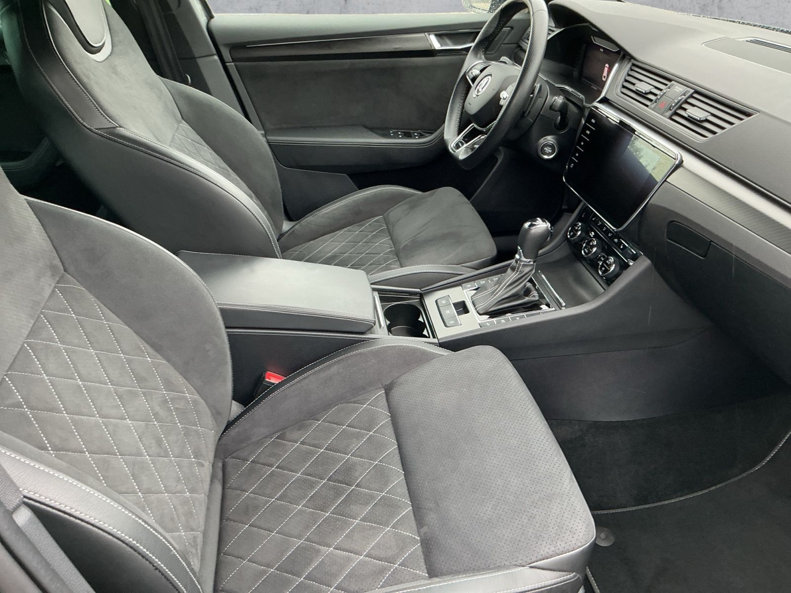 Skoda Superb - Bild 13