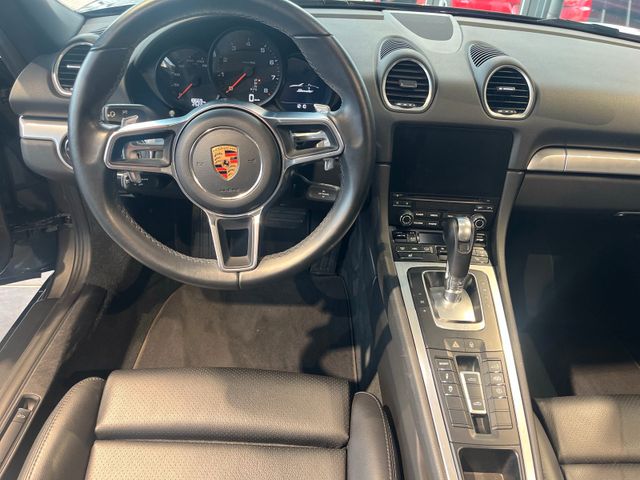 Porsche 718 BOXSTER  982 24 Monate P. Approved Garantie