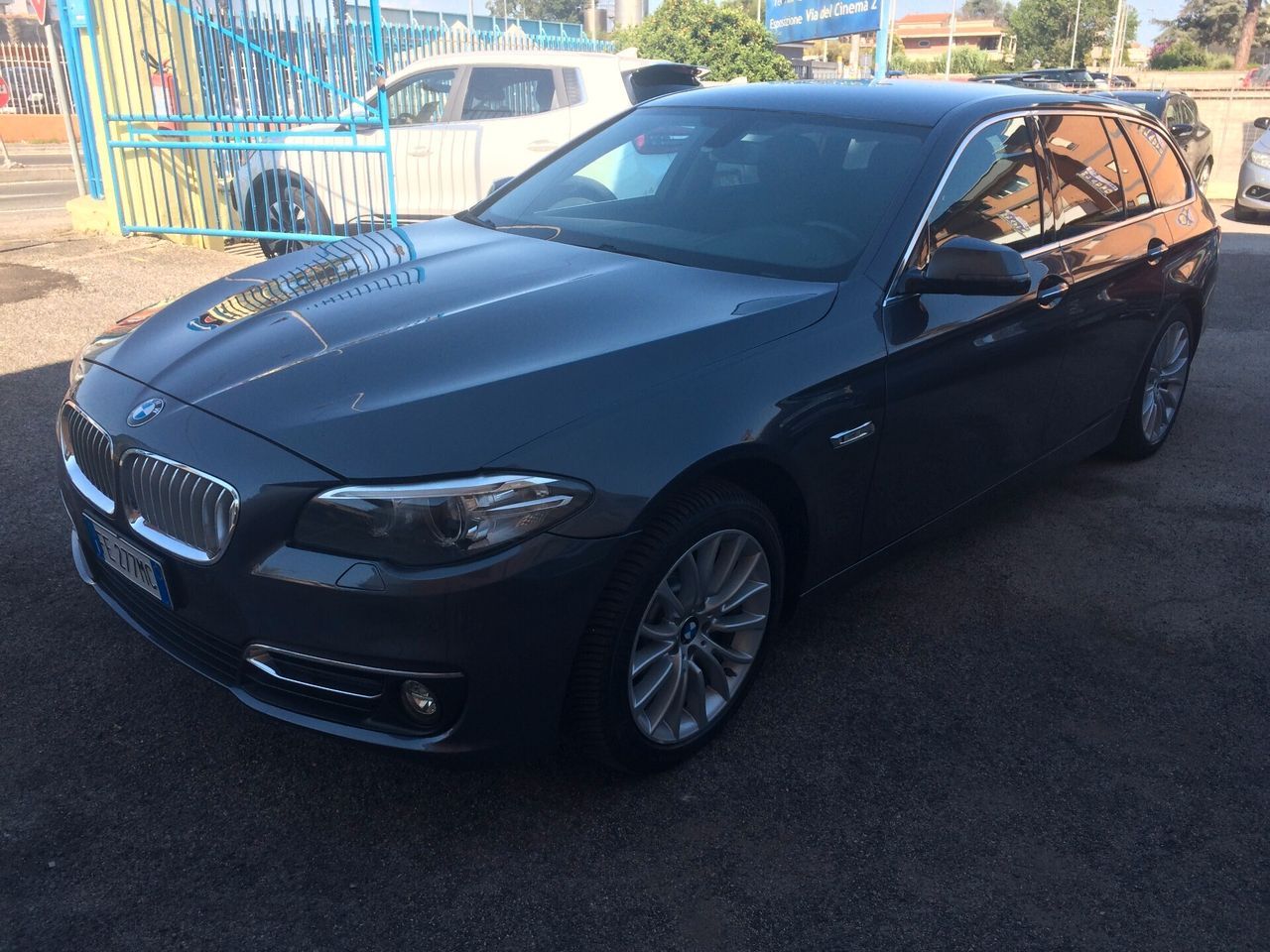 BMW 2016 Bmw 520d xDrive Touring tagliandata con gar