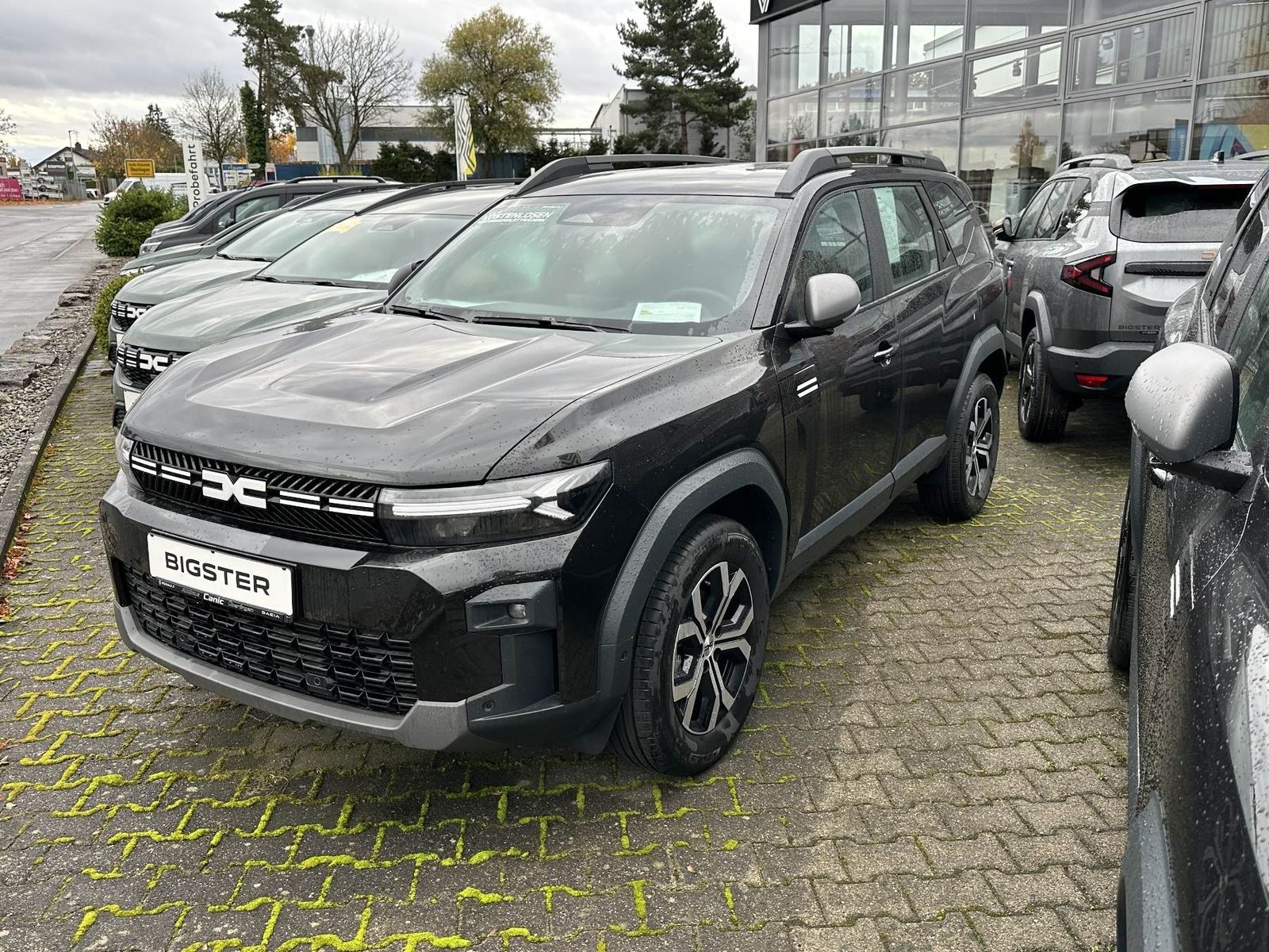 Fahrzeugabbildung Dacia Bigster Expression TCe 140