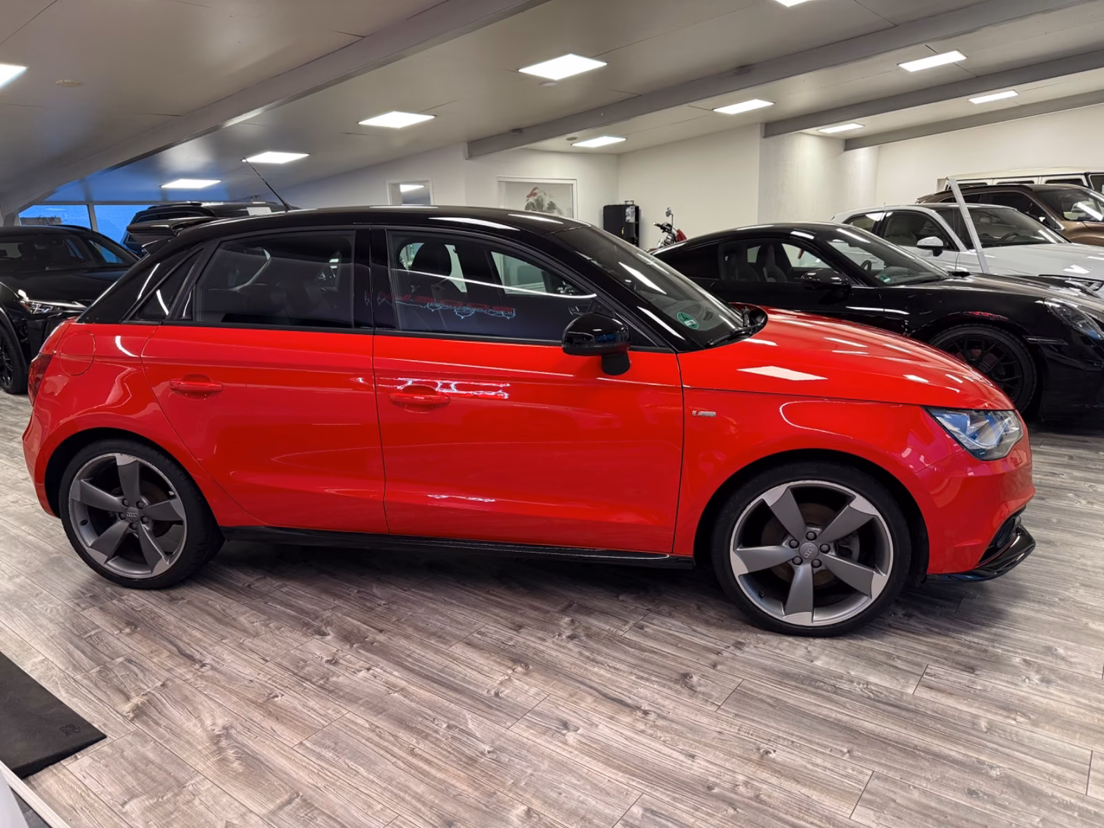 Audi A1 Sportback S-line|Bose|Automatik|SZH|Navi