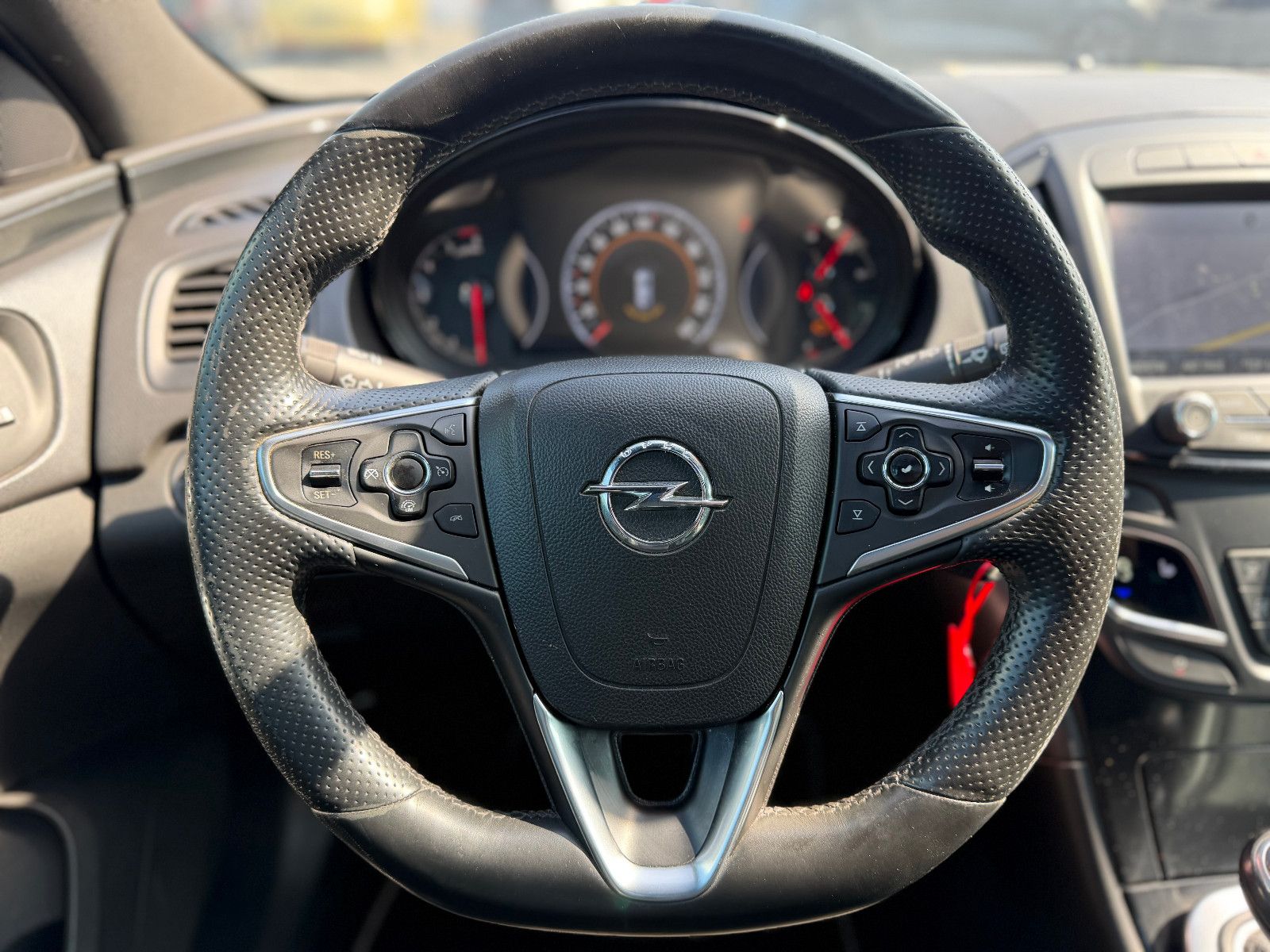 OPEL Insignia A Sports Tourer OPC-Line NAVI/PDC/PANO – Foto 14