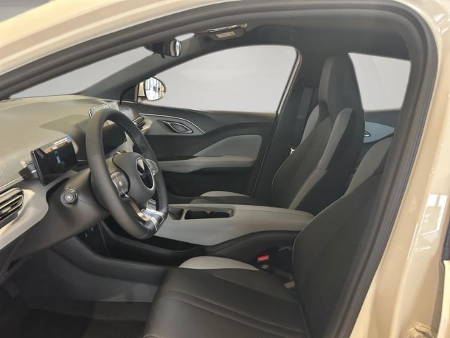 BYD DOLPHIN SURF