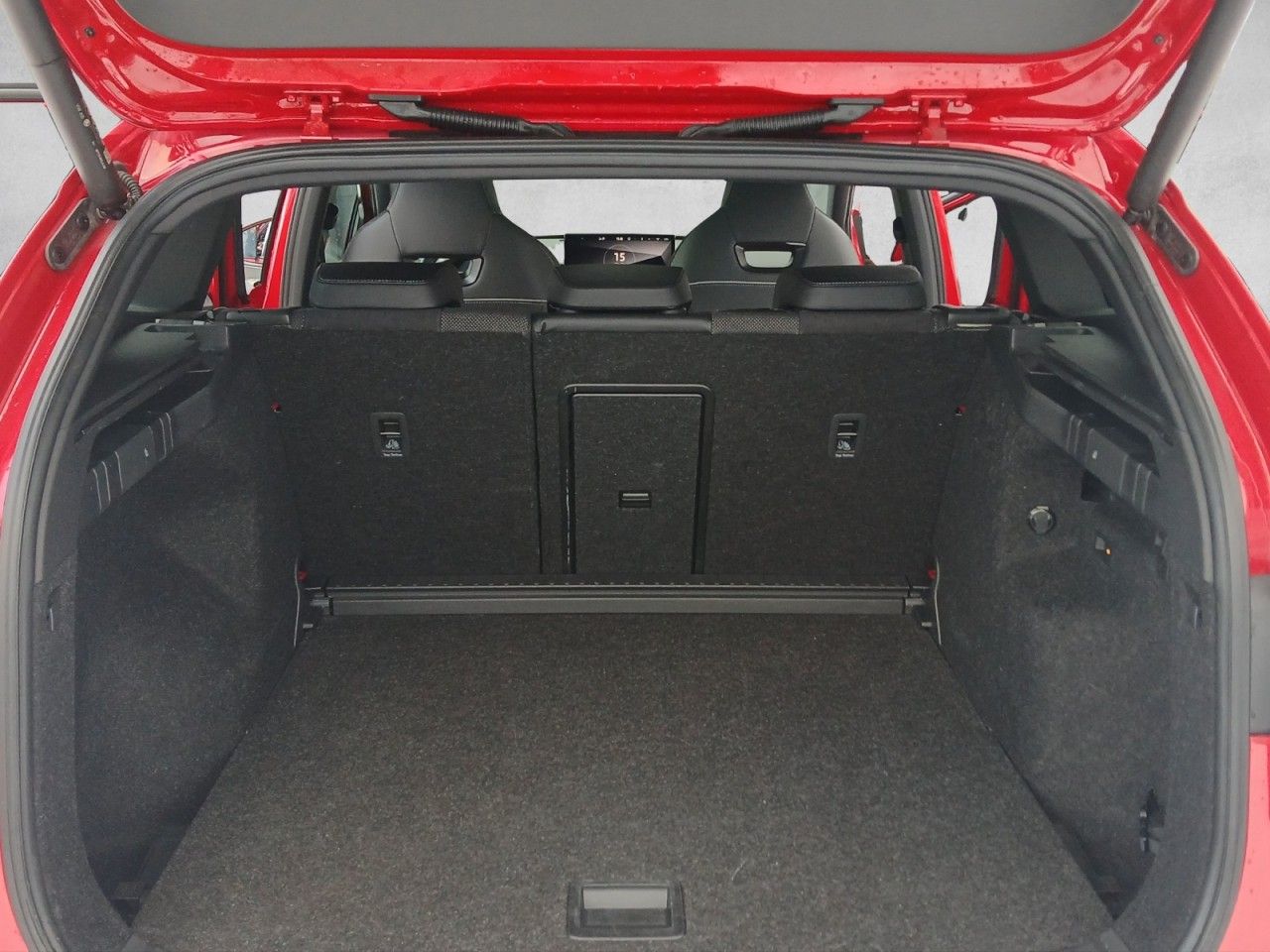 Fahrzeugabbildung SKODA Enyaq 80 Sportline AHK Kamera DCC