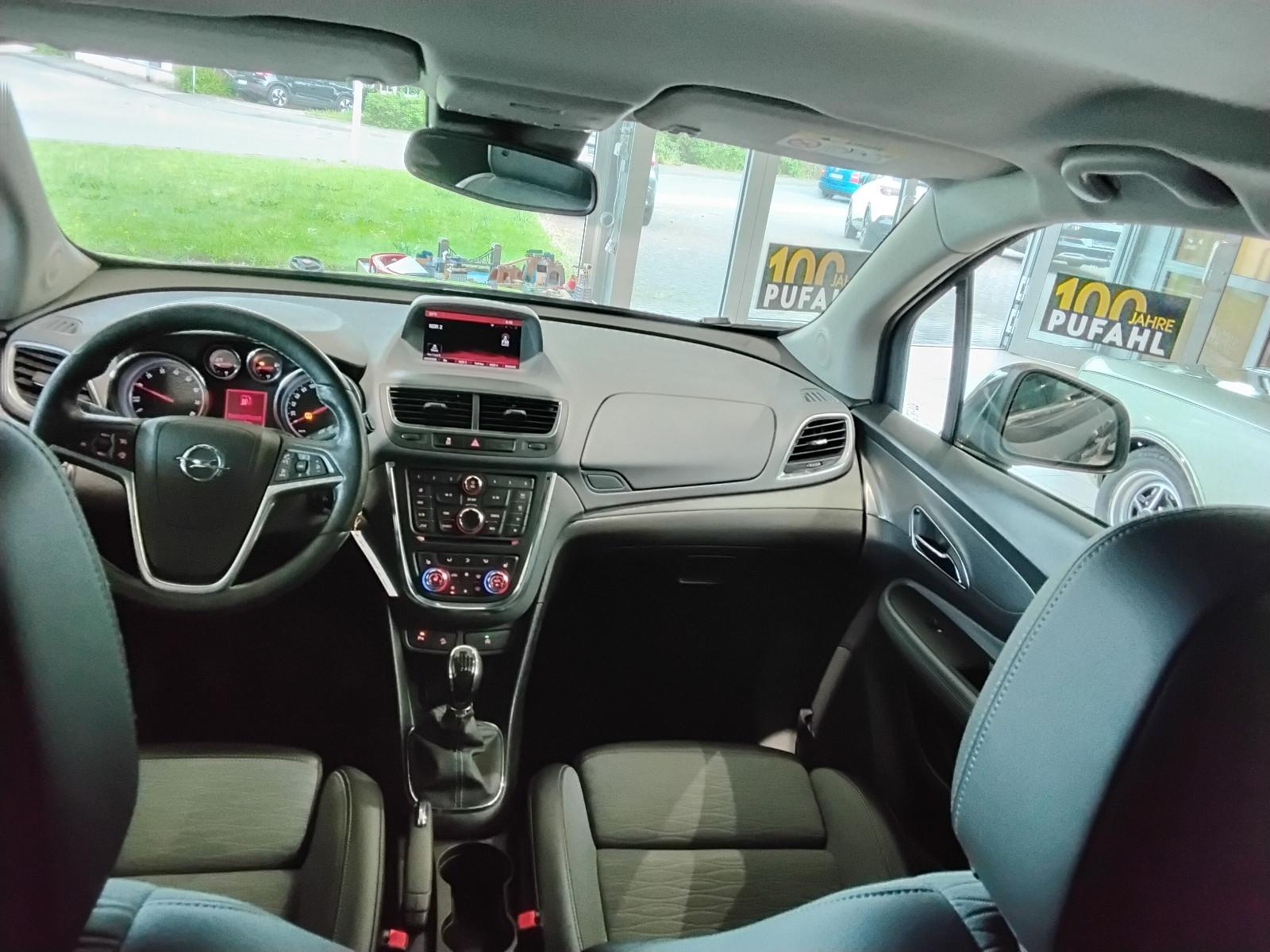 Opel Mokka AHK Allrad super gepflegt viele Extras