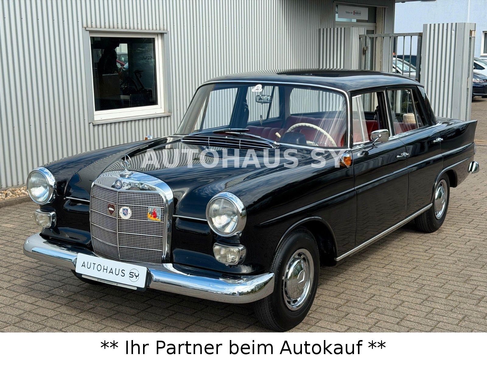 Mercedes-Benz 190 W110 AUTOMATIK DIESEL H-ZULASSUNG HECKFLOSSE