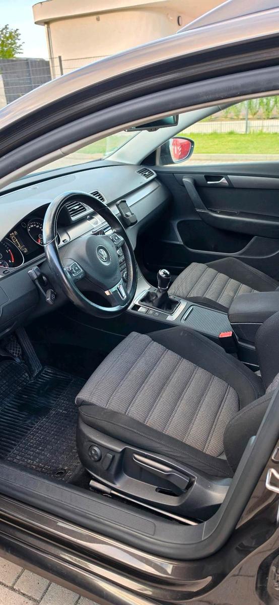 Volkswagen Passat 2013 — photo 10