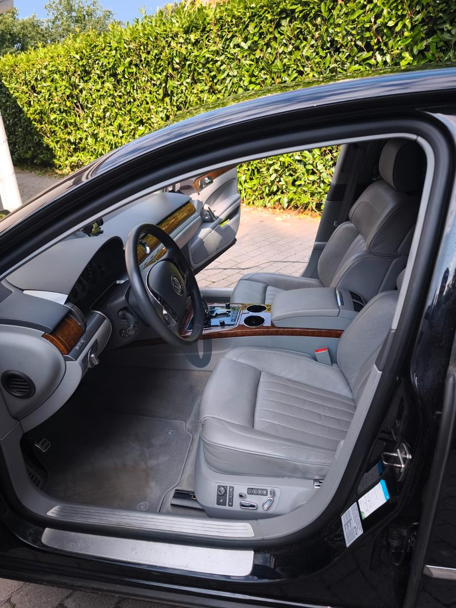 Volkswagen Phaeton 3.0 V6 TDI lang 4MOT. Tiptronic 5-Si...
