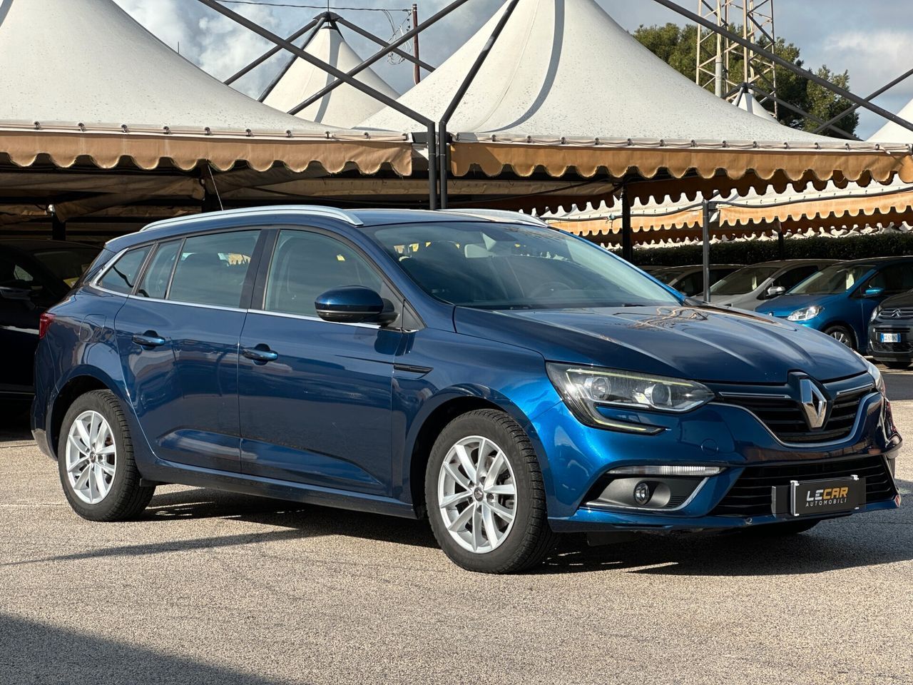 RENAULT ANDERE