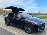 Tesla Model X Performance Dual - Tesla Model X aus 2018