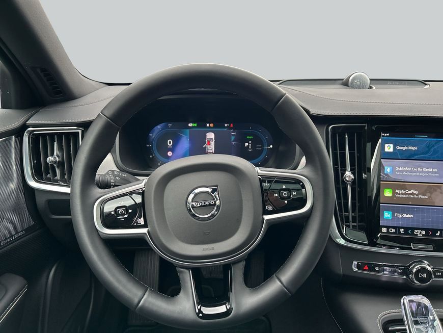 Volvo V90 T8 Plug-in Hybrid AWD Ultra Dark foto 17