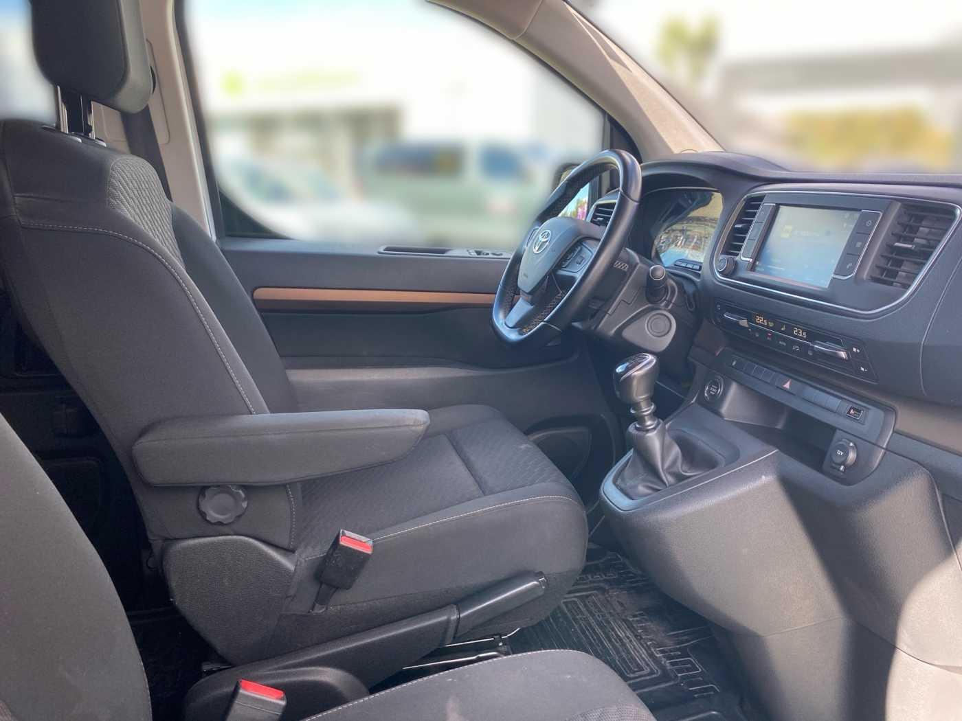 Toyota Proace Verso 1,5-l-D-4D L1 (8-Si.) Verso Team D