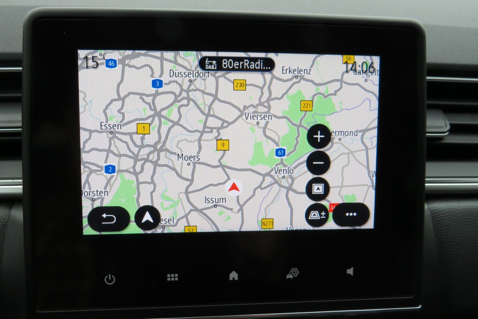 Fahrzeugabbildung Renault Captur II "INTENS" AHK NAVI 18` KAMERA SITZH.
