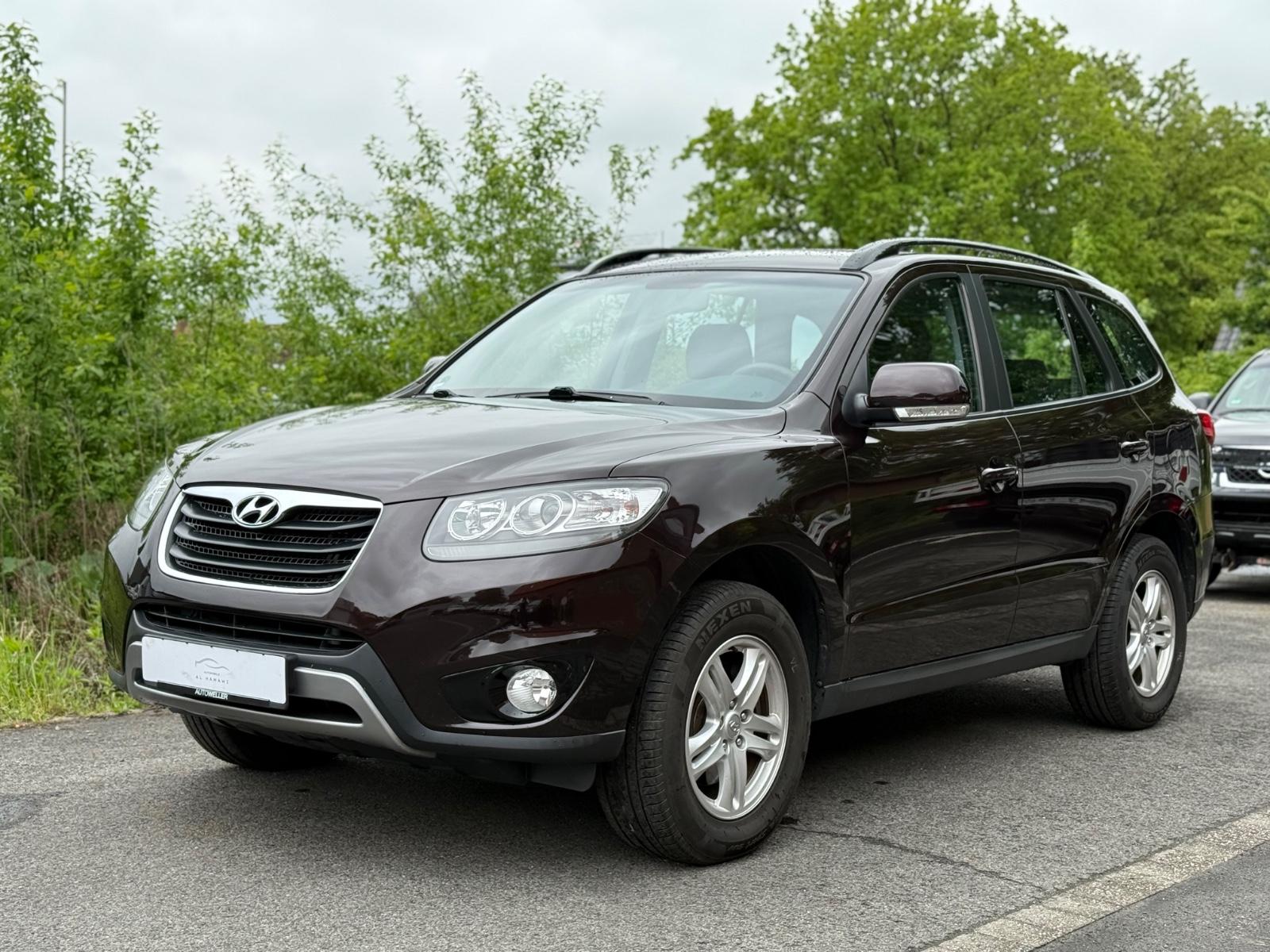 Hyundai Santa Fe 2.2 CRDi Comfort / AHK / 8-Fachbereift