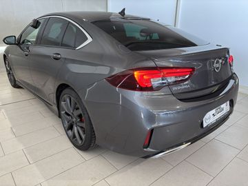 Fotografie 13 des Opel Insignia Grand Sport GSI 2.0 DI Turbo AT