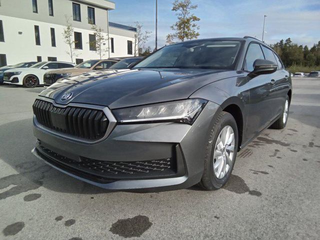 Skoda Superb Combi Essence 2.0 TDI 7-Gang-DSG 110 k...