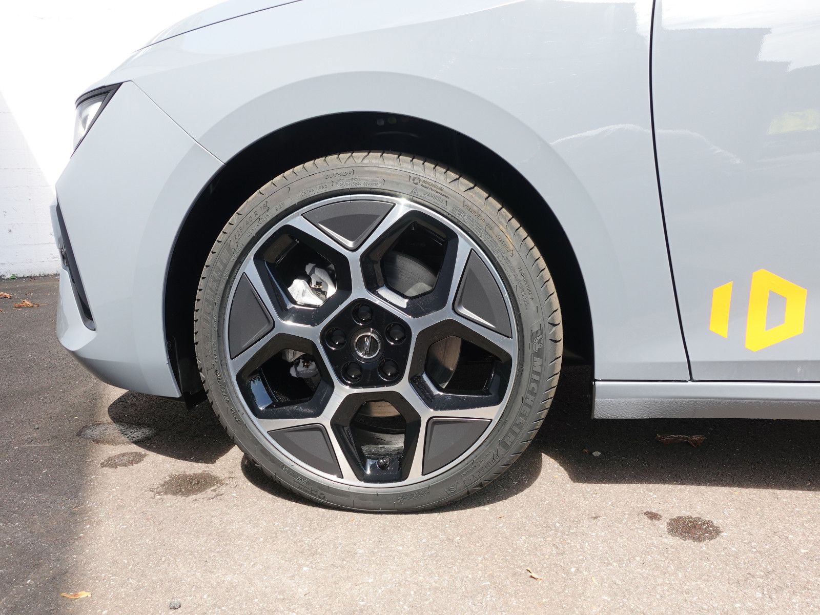 Fahrzeugabbildung Opel Astra ST Hybrid GS AHK,LED Pixel,Navi,Kamera,PDC