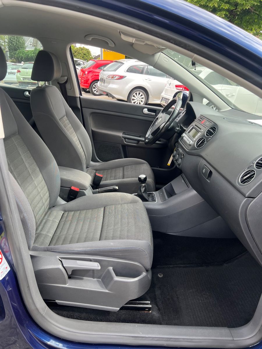 Fahrzeugabbildung Volkswagen Golf Plus V 1.6 Tour * 1.HAND *