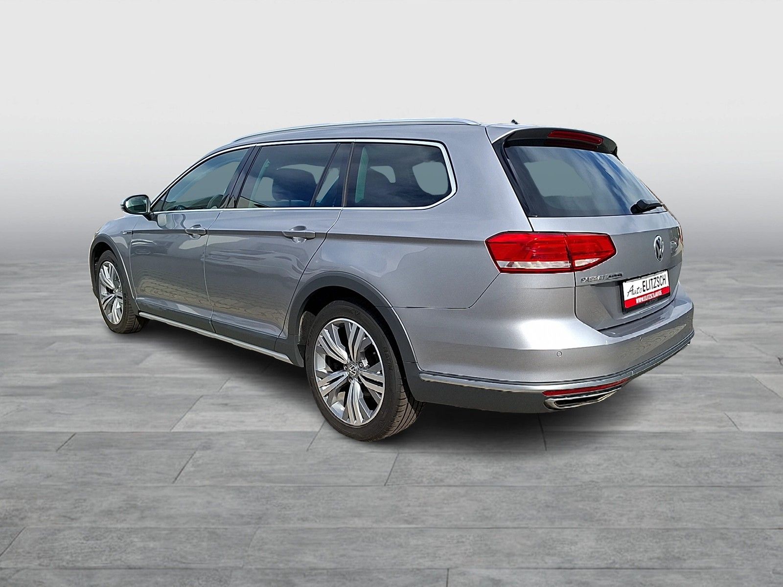 Fahrzeugabbildung Volkswagen Passat Variant TSI Alltrack DSG 4M LED Navi ACC
