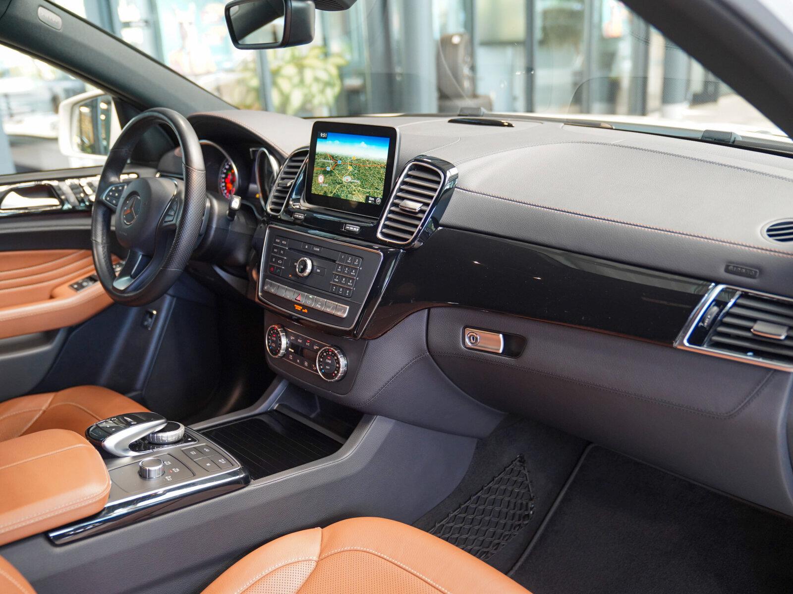 Mercedes-Benz GLE 350 d 4M Coupé sattelbraun ACTIVE CURVE AHK