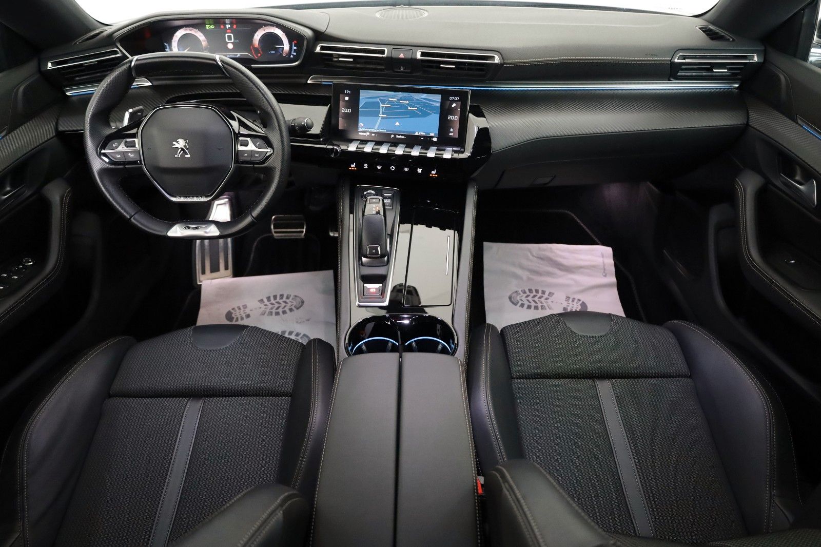 Fahrzeugabbildung Peugeot 508 SW GT TLeder,Navi,ACC,360°,CarPlay,City-Pak.