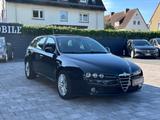 Alfa Romeo 159 Sportwagon 2.0 JTDM 16V-Klima-PDC-Xenon - Alfa Romeo 159 aus 2012