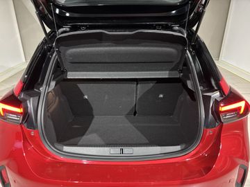 Fotografie des Opel Corsa 1.2 Direct Injection Turbo Automatik GS