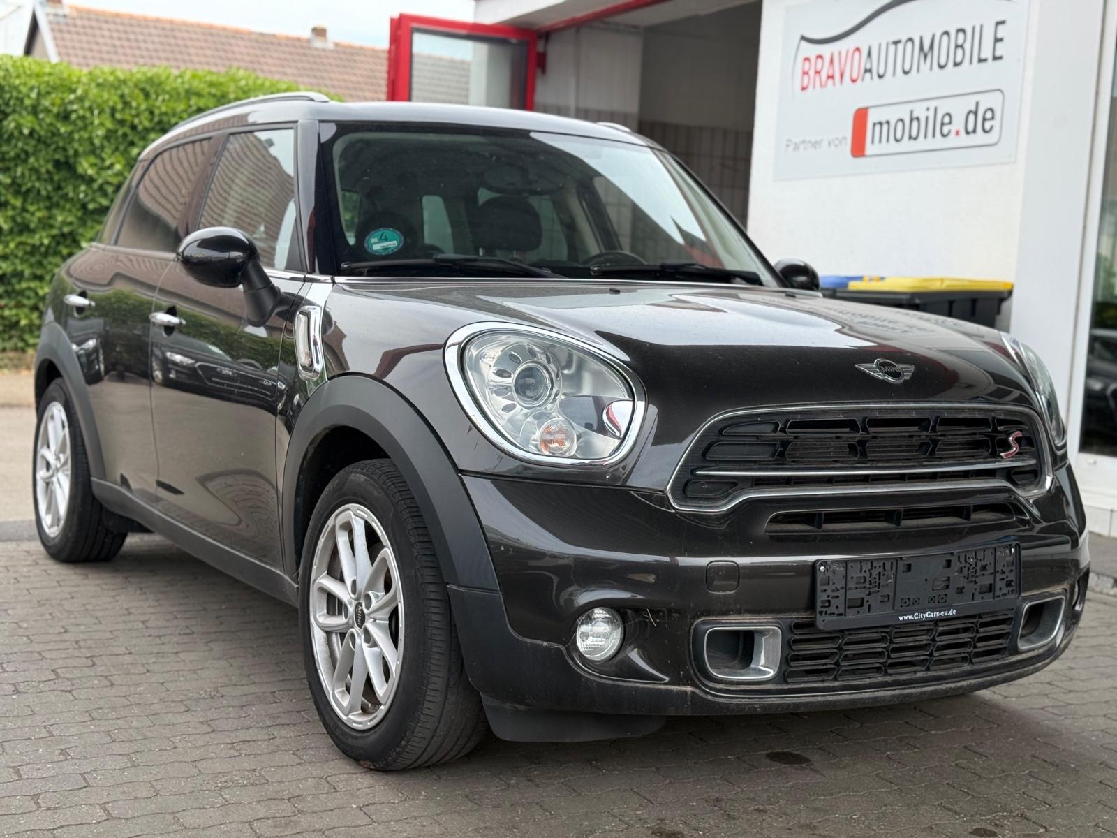 MINI Countryman S (Cooper) XENON/NAVI/LEDER/SHZ/TEMPO