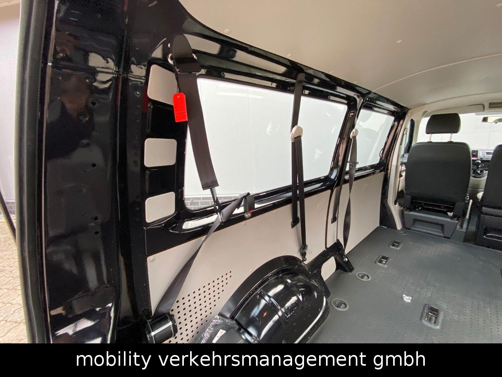 Volkswagen T6 Kombi lang DSG Rollstuhl Rampe AHK Klima Navi