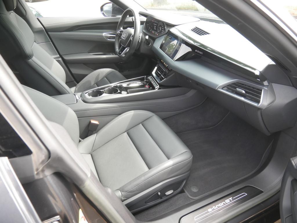 Audi e-tron GT quattro B&O+ACC+NAVI+LED+KAMERA+PANO+