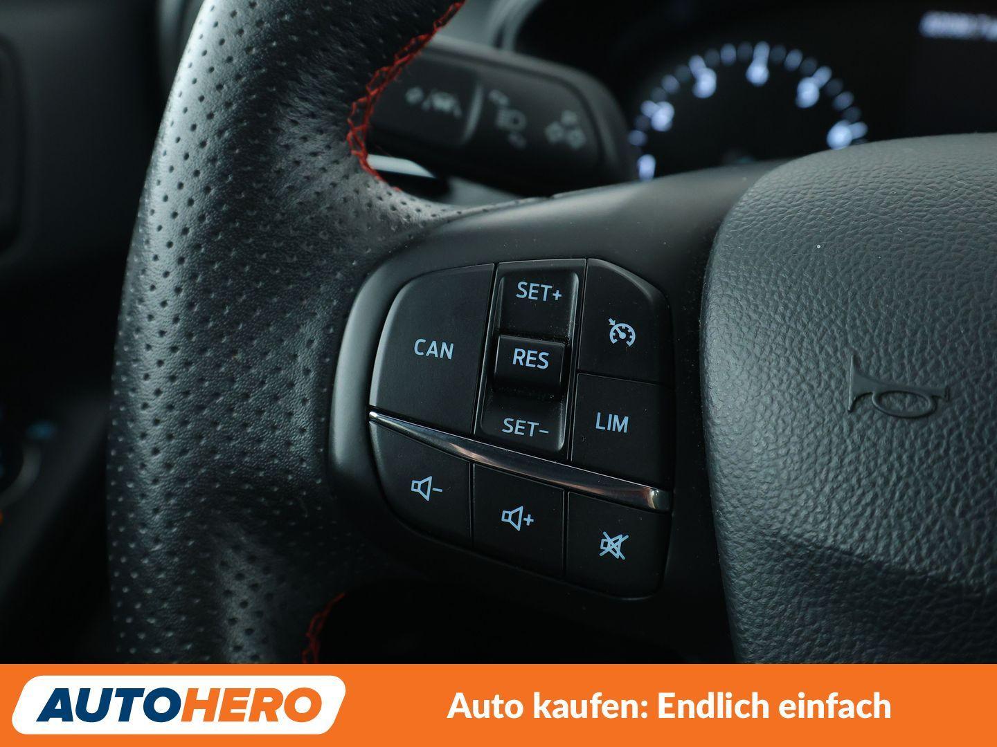 Ford Focus 1.0 EcoBoost ST-Line*NAVI*LED*TEMPO*CAM*