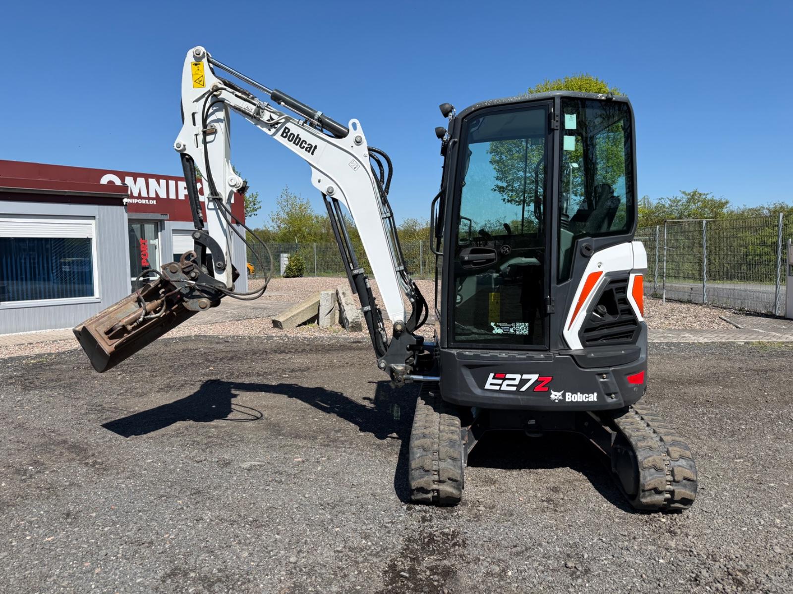 Bobcat E27Z, AUX2, neu UVV, Nullheck, 2xLöffel, GERMAN